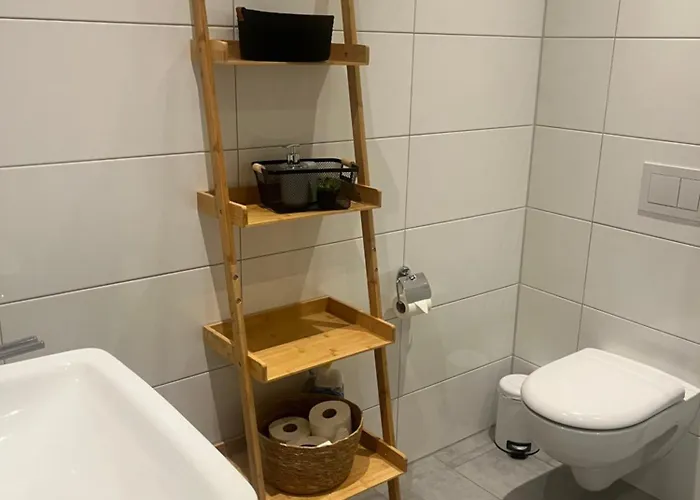 Familie Lansing Apartment *